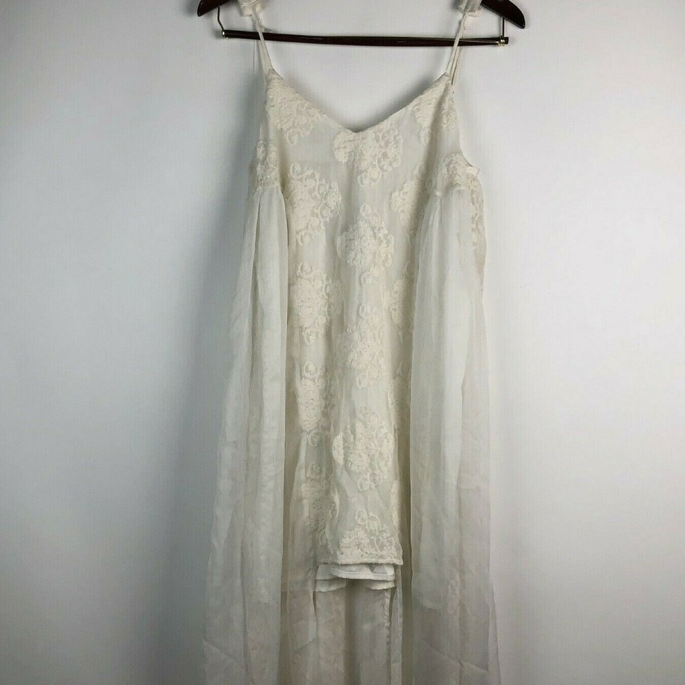 Line & Dot Silk Lace Overlay Maxi Dress - Picture 2 of 5